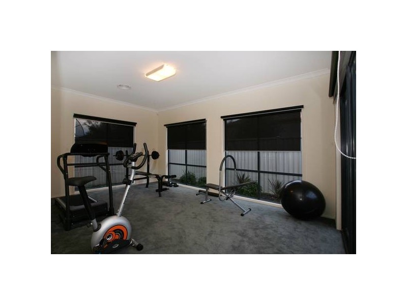 11 Riley Court, Pakenham VIC 3810