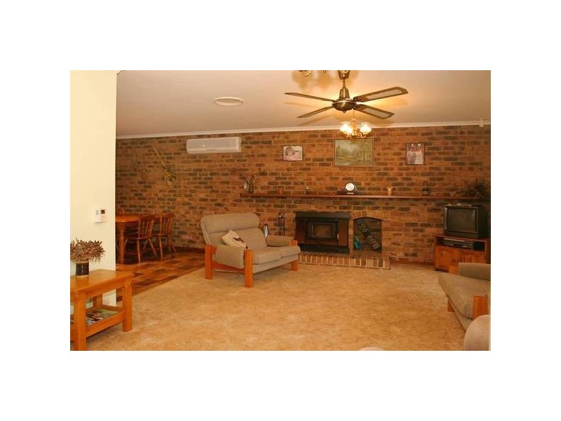 226 Rix Road, Beaconsfield VIC 3807