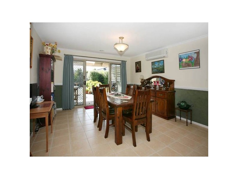 12 Vaughan Court, Pakenham VIC 3810