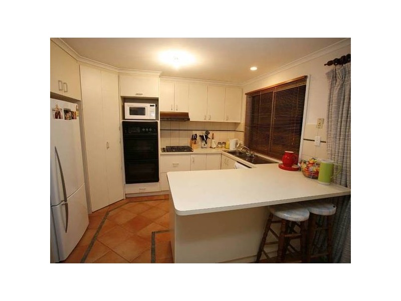 18 Lyle Ave, Beaconsfield VIC 3807