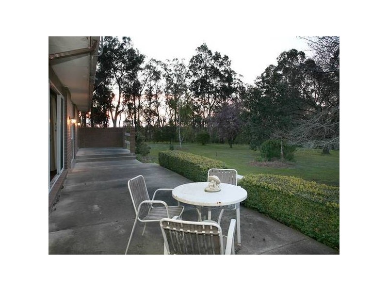1 Wattletree Road, Bunyip VIC 3815