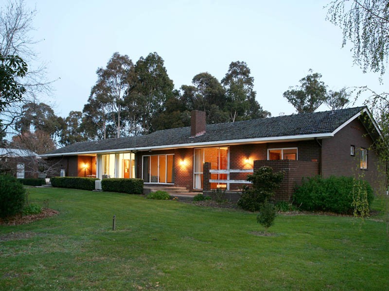 1 Wattletree Road, Bunyip VIC 3815