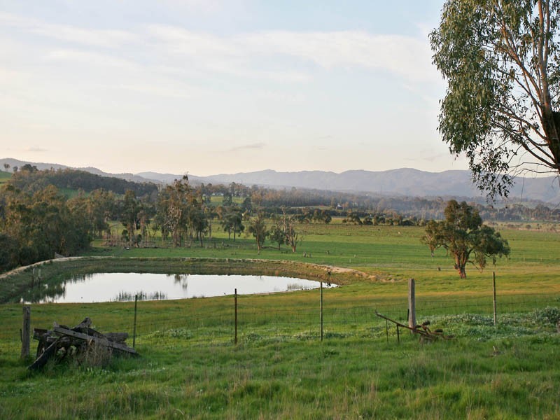 1 Wattletree Road, Bunyip VIC 3815