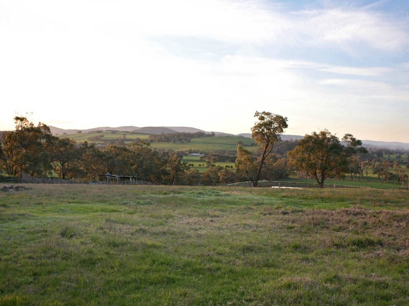 1 Wattletree Road, Bunyip VIC 3815