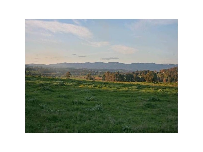 17 Wattletree Road, Bunyip VIC 3815