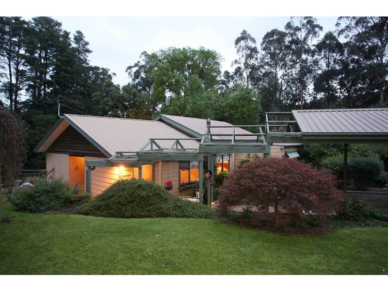 910 Bessie Creek Road, Nar Nar Goon North VIC 3812