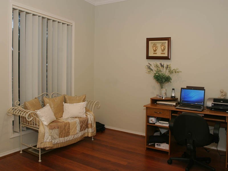 27 Arbour Rise, Pakenham VIC 3810