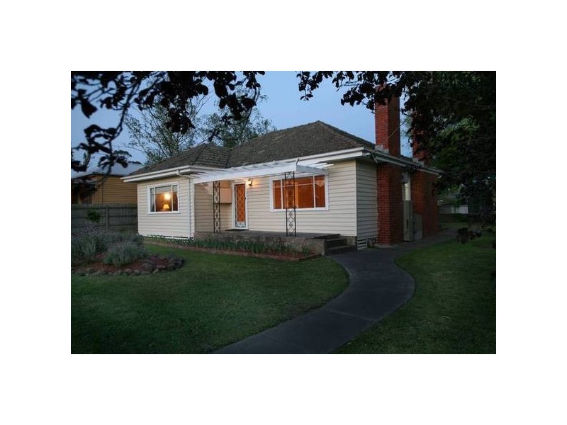 30 Main Street, Nar Nar Goon VIC 3812