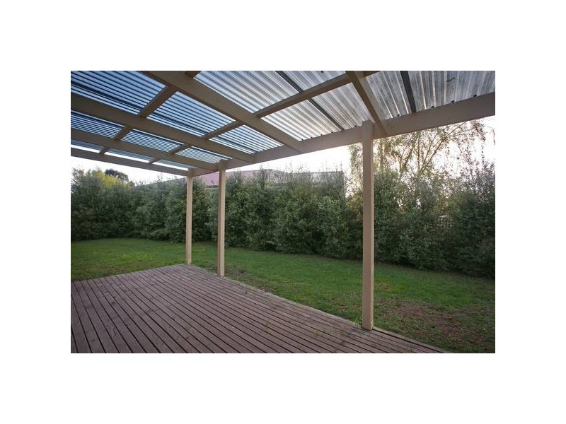 1 Rundell Way, Pakenham VIC 3810