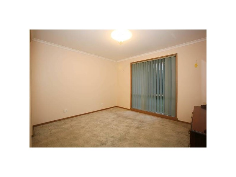 1 Rundell Way, Pakenham VIC 3810