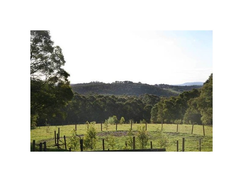 265 Bourkes Creek Road, Pakenham Upper VIC 3810