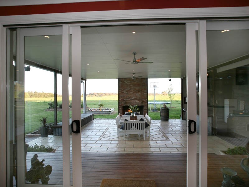 10 Ellis Road, Bunyip North VIC 3815
