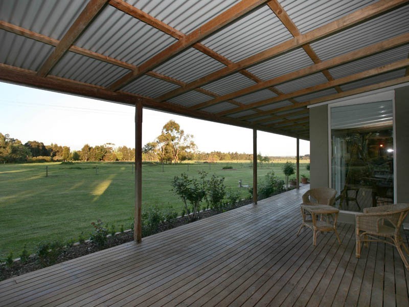 10 Ellis Road, Bunyip North VIC 3815