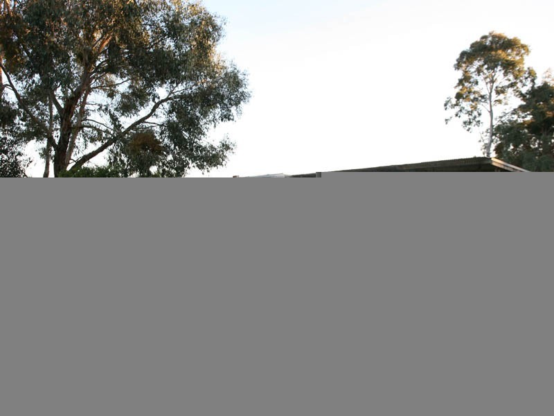 10 Ellis Road, Bunyip North VIC 3815