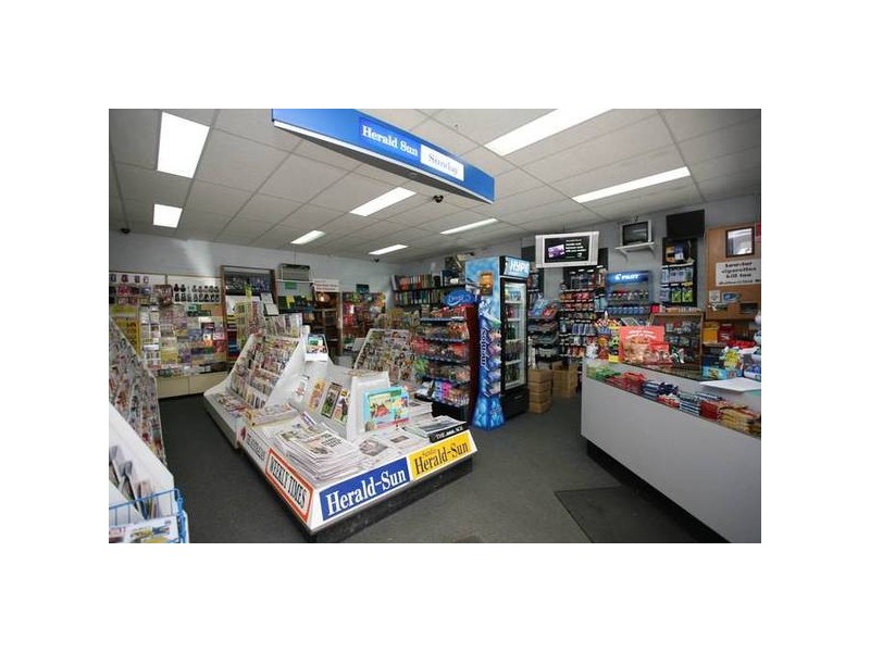 77 Main Street, Garfield VIC 3814