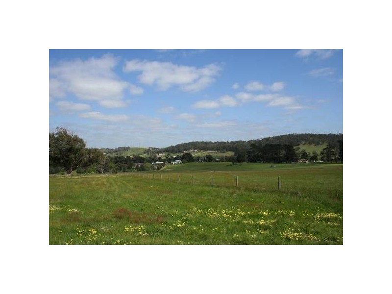 3 Army Road, Pakenham VIC 3810