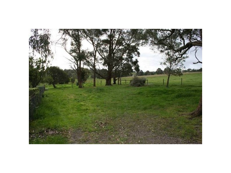 125 Moore Road, Nar Nar Goon North VIC 3812