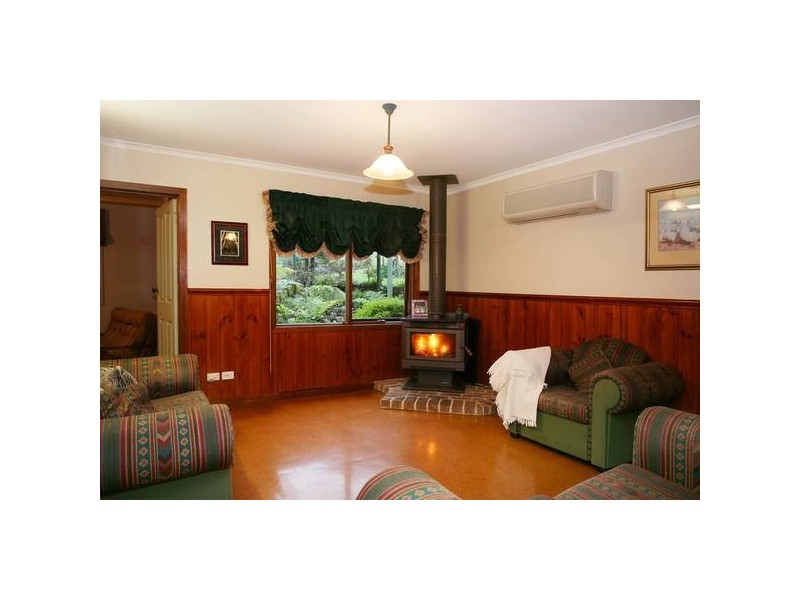 910 Bessie Creek Road, Nar Nar Goon North VIC 3812