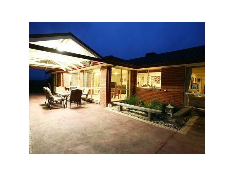 5 Overland rise, Pakenham VIC 3810