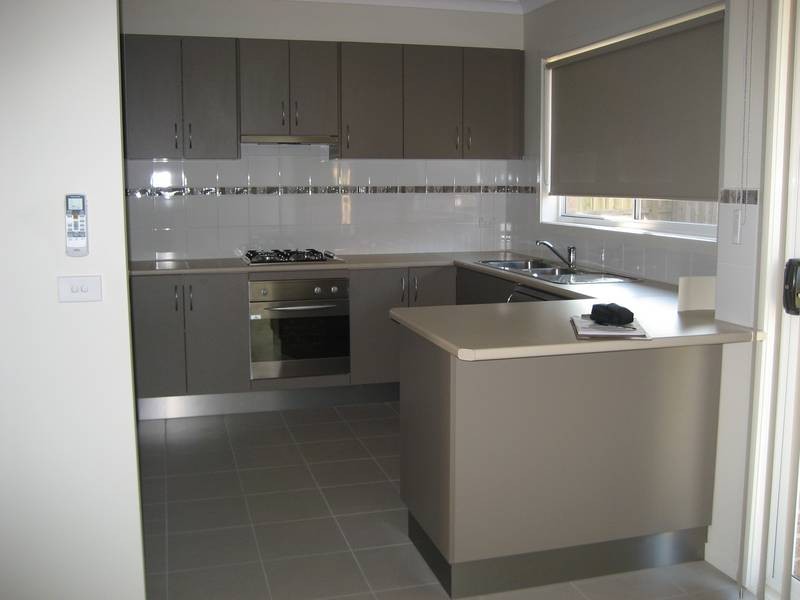 3/3 Acacia Court, Pakenham VIC 3810