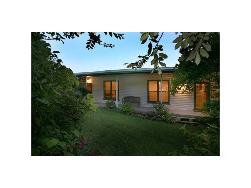 6 Girrahween Road, Maryknoll VIC 3812