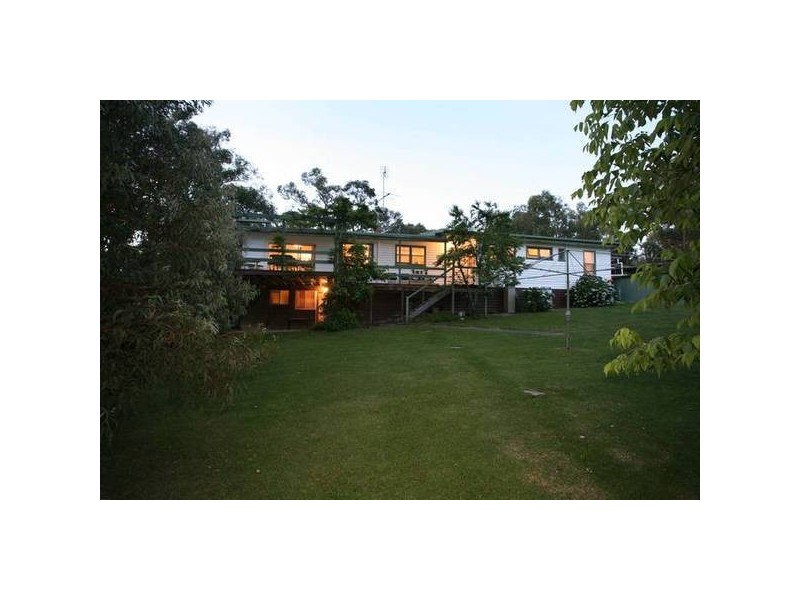 6 Girrahween Road, Maryknoll VIC 3812