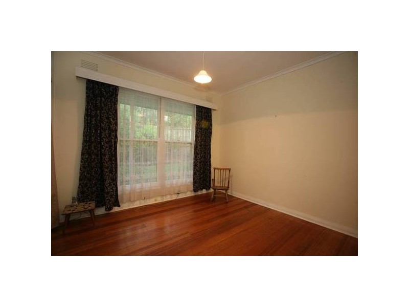 6 Girrahween Road, Maryknoll VIC 3812