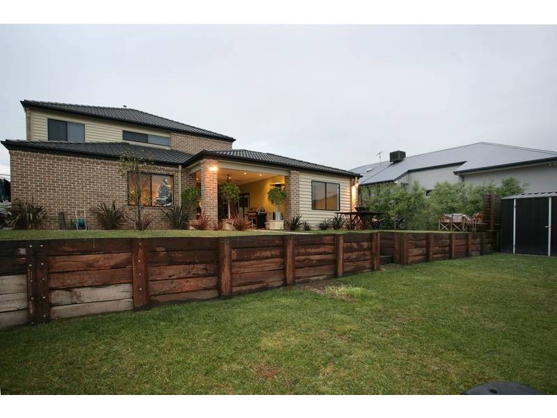 5 The Circuit, Pakenham VIC 3810