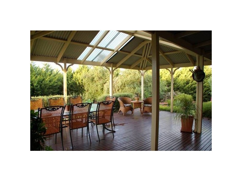 145 Eleven Mile Road, Tynong VIC 3813