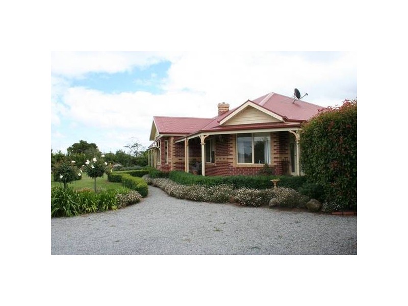 145 Eleven Mile Road, Tynong VIC 3813