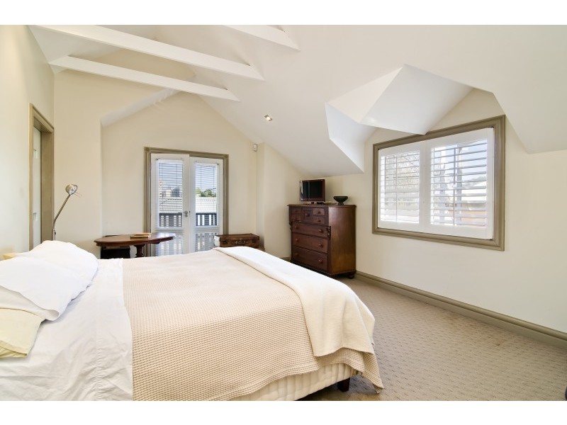 11 Mitchell Street, Mcmahons Point NSW 2060