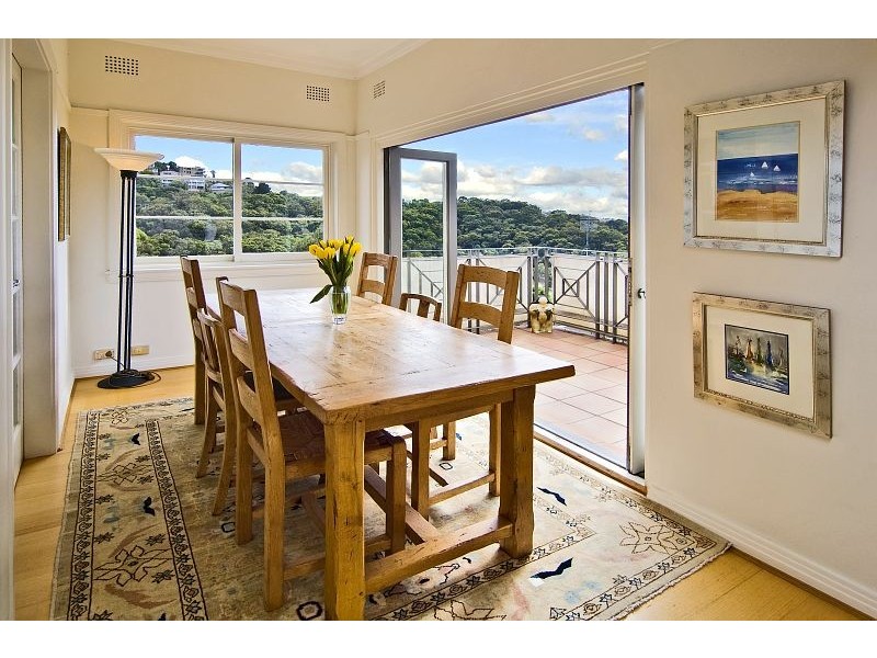 2/4 East Avenue (Enter via Rowlison Parade), Cammeray NSW 2062