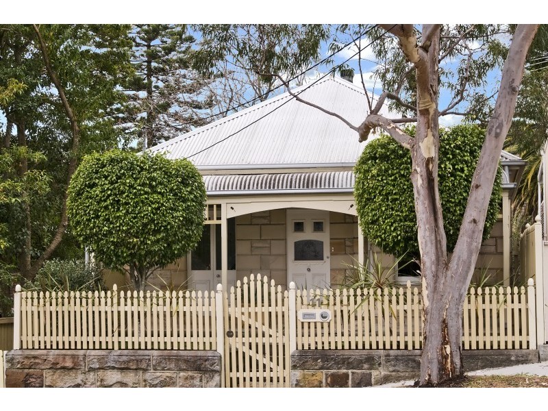 11 Armstrong Street, Cammeray NSW 2062