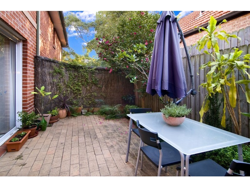 2/23 Christie Street, Wollstonecraft NSW 2065