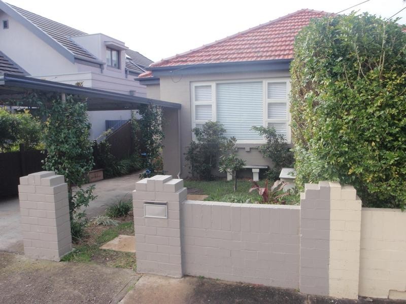 27 Cairo Street, Cammeray NSW 2062