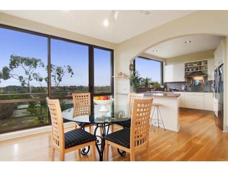 14 The Battlement, Castlecrag NSW 2068