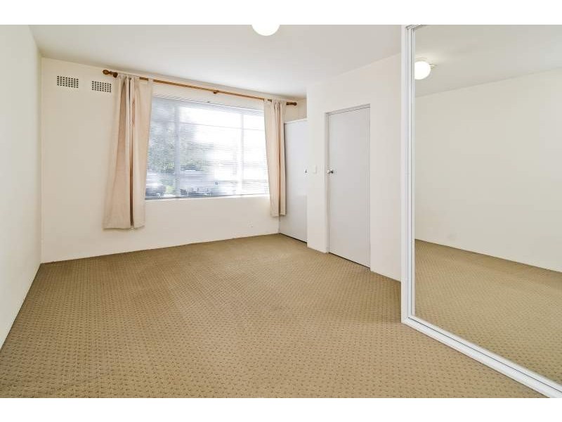 2/33 Anzac Avenue, Cammeray NSW 2062