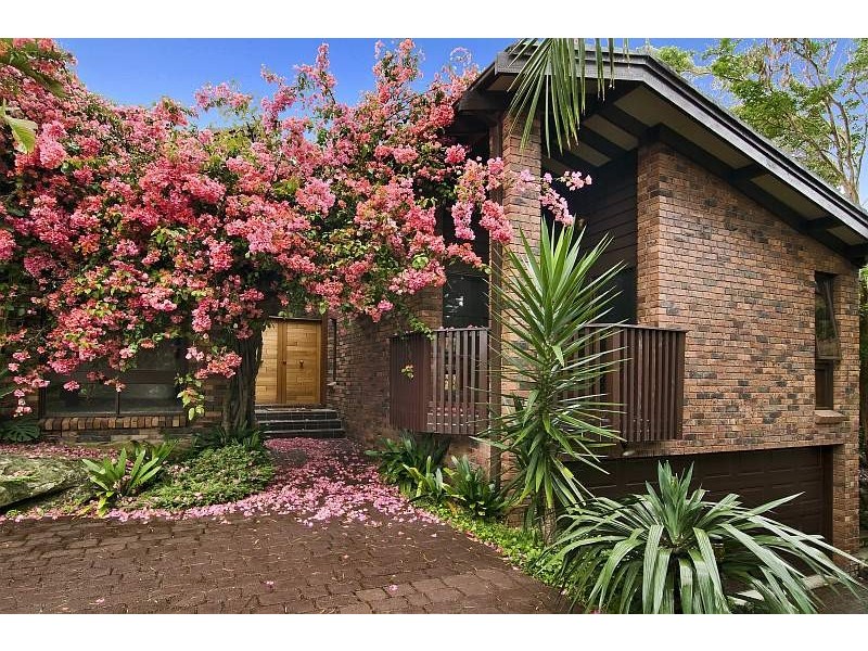 32 Covelee Circuit, Middle Cove NSW 2068