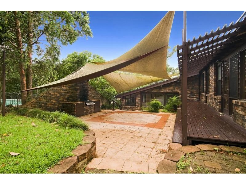 32 Covelee Circuit, Middle Cove NSW 2068