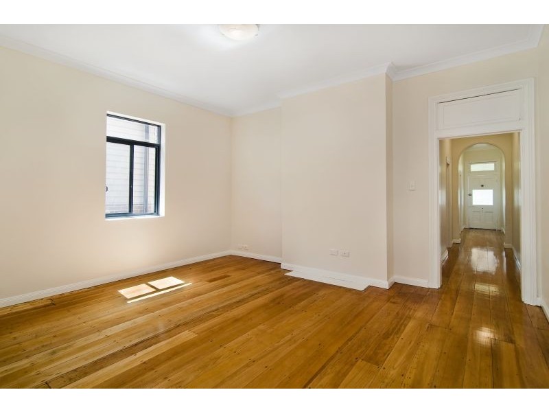 105 Ernest Street, Crows Nest NSW 2065