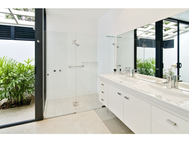 1 Remah Close (enter via Grafton Ave), Naremburn NSW 2065