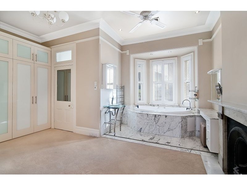 285 Miller Street, Cammeray NSW 2062