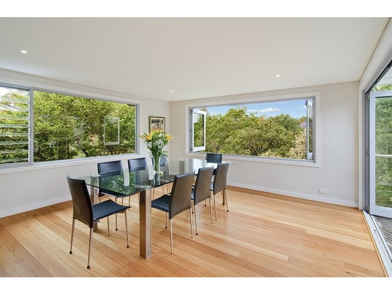 6 Morotai Crescent, Castlecrag NSW 2068