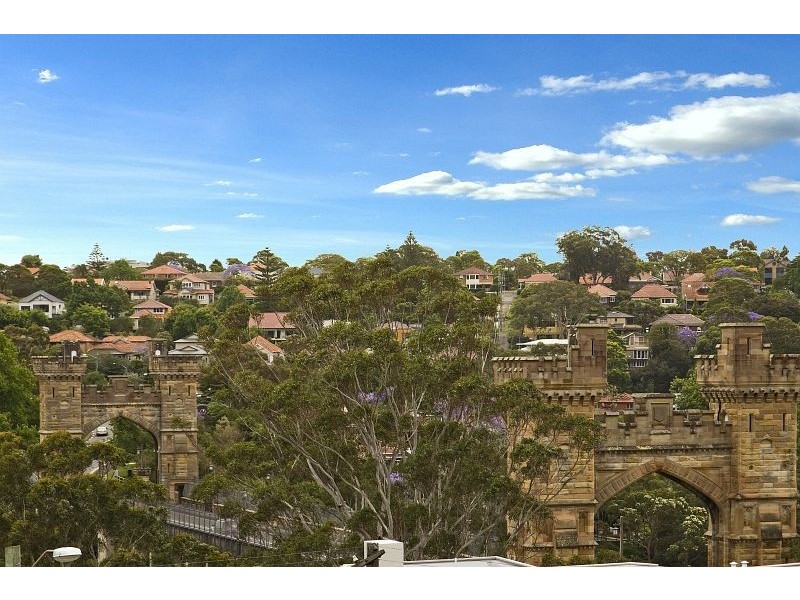 1A Pine Street, Cammeray NSW 2062