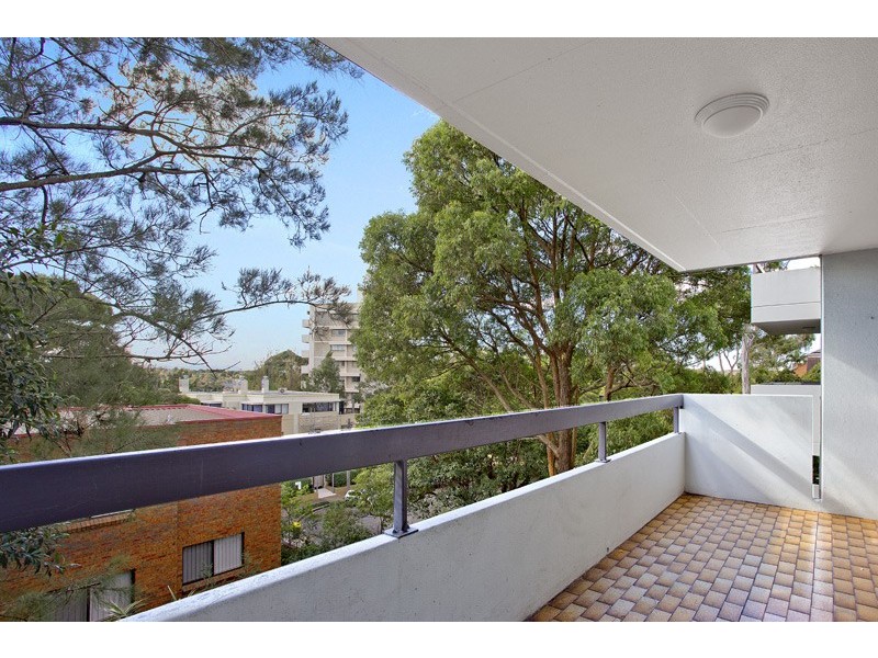 17/4 Amherst Street, Cammeray NSW 2062