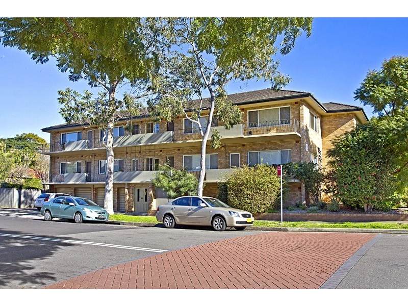 8/215 Ernest Street, Cammeray NSW 2062