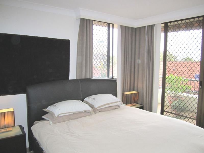 18/35 Nicholson Street, Wollstonecraft NSW 2065