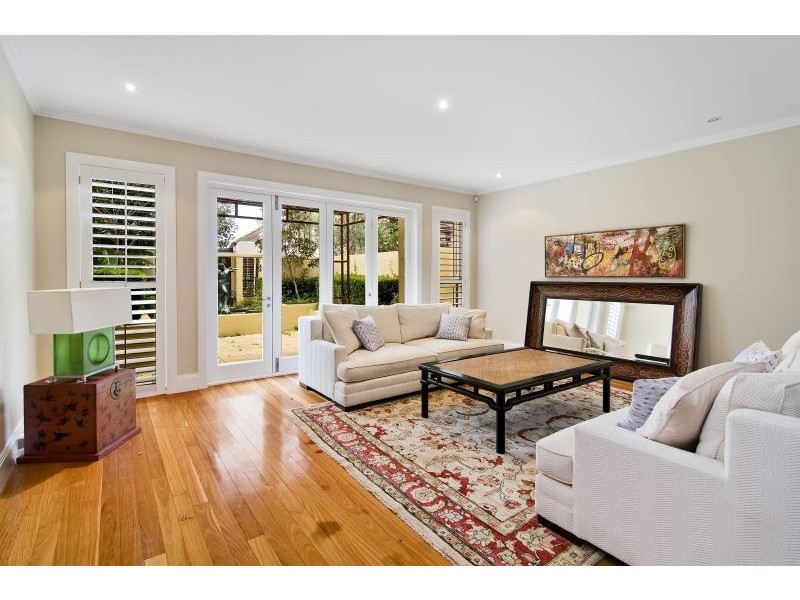 2/103 Blues Point Road, Mcmahons Point NSW 2060