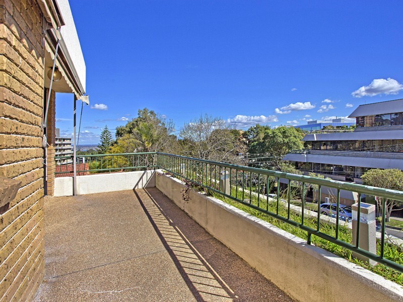 18/35 Nicholson Street, Wollstonecraft NSW 2065