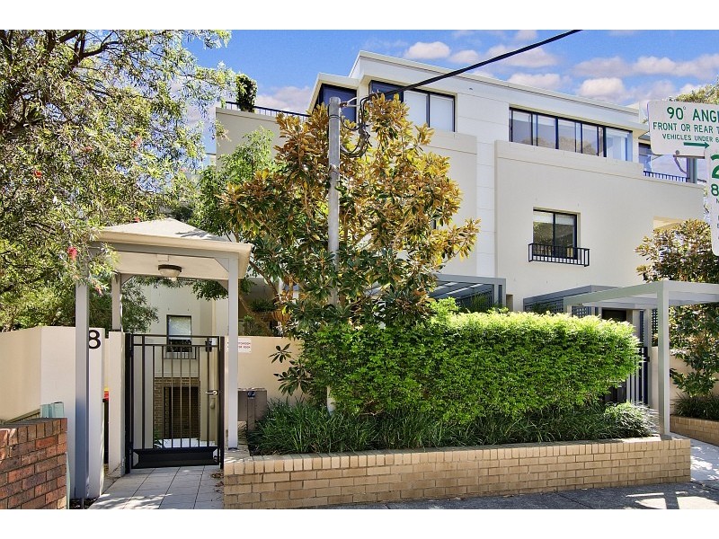 2/8 Fredben Avenue, Cammeray NSW 2062